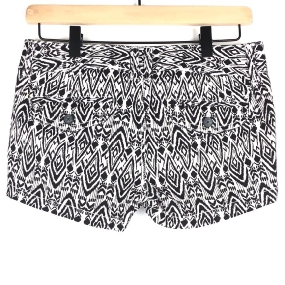 AMERICAN EAGLE Chino Shorts Ikat Aztec Southwestern Tribal Boho Stretch Size 0 - Picture 4 of 8